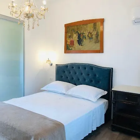 Nona Beta Homestay szállás *