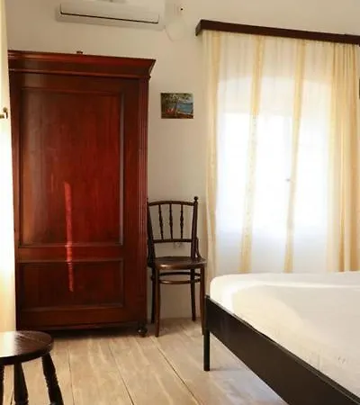 Δωμάτια σε οικογενειακή κατοικία Nona Beta Mali Lošinj