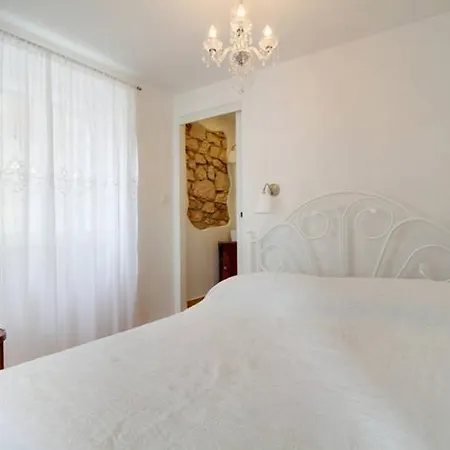 Nona Beta Mali Lošinj