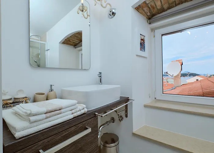 Nona Beta Rum i privatbostad Mali Lošinj